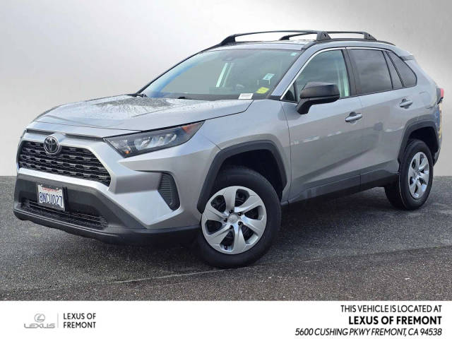 2019 Toyota RAV4 LE FWD photo