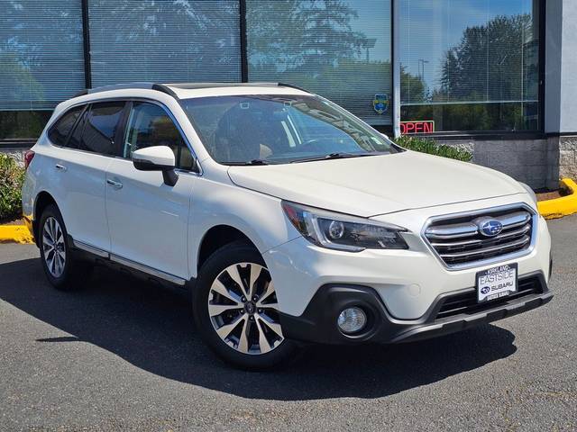 2019 Subaru Outback Touring AWD photo