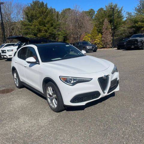 2019 Alfa Romeo Stelvio Ti Sport AWD photo