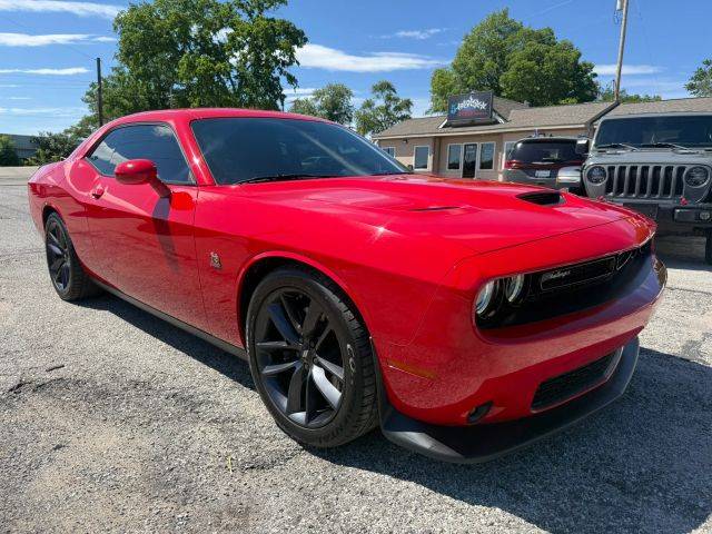 2019 Dodge Challenger R/T Scat Pack RWD photo