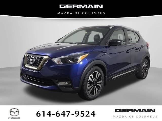 2019 Nissan Kicks SR FWD photo
