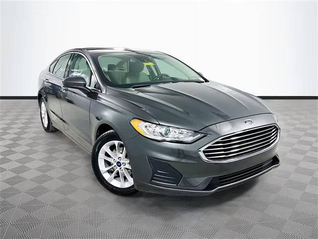 2019 Ford Fusion SE FWD photo