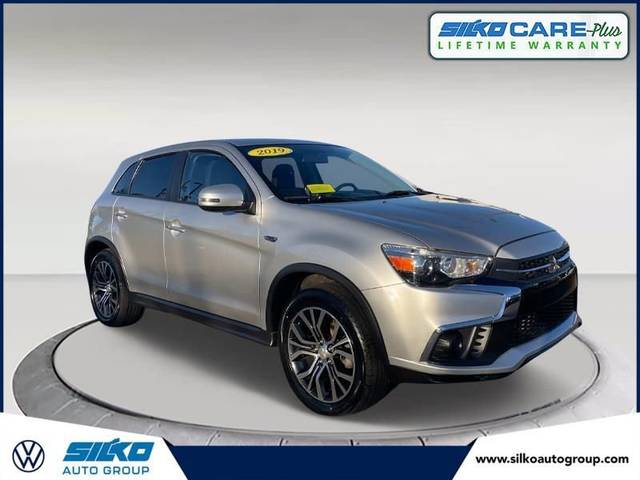 2019 Mitsubishi Outlander Sport ES 2.0 4WD photo