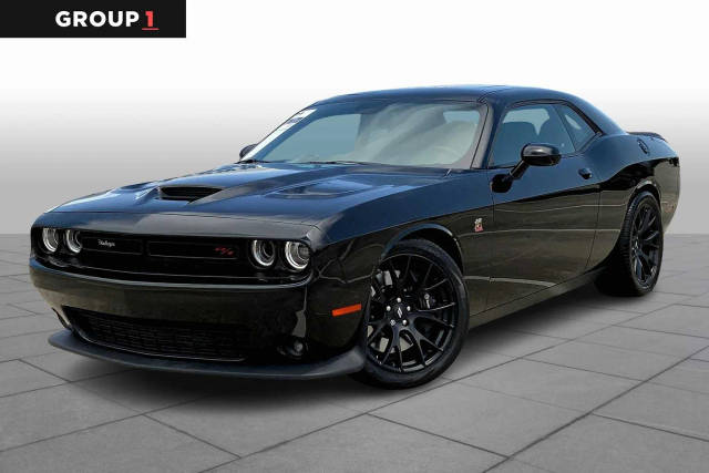 2019 Dodge Challenger R/T Scat Pack RWD photo