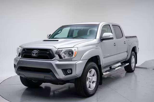 2015 Toyota Tacoma  4WD photo