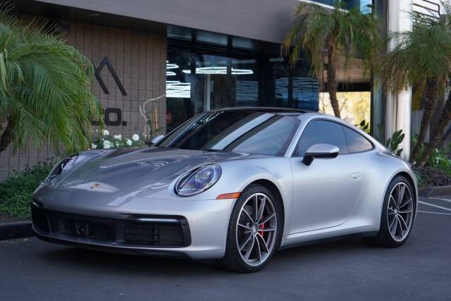 2020 Porsche 911 Carrera S RWD photo