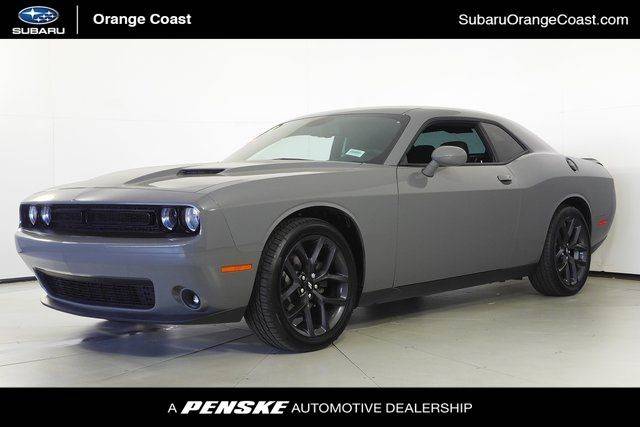 2019 Dodge Challenger SXT RWD photo