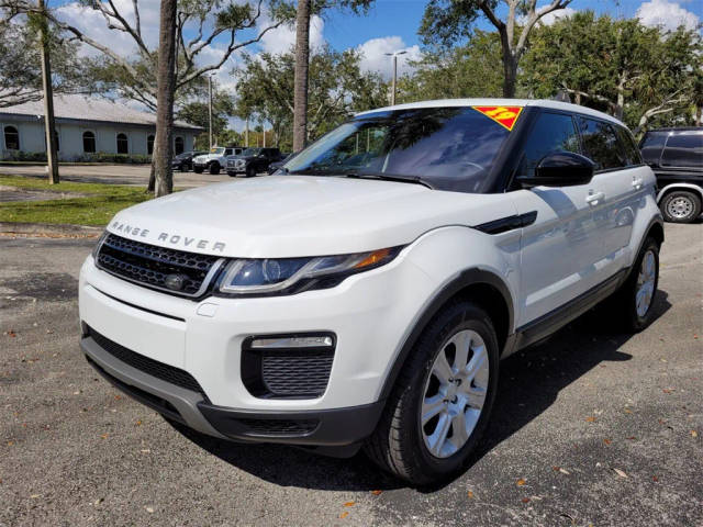 2019 Land Rover Range Rover Evoque SE Premium 4WD photo