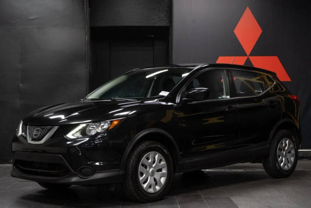 2018 Nissan Rogue Sport S FWD photo