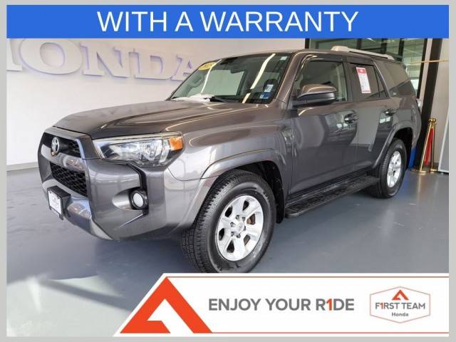 2015 Toyota 4Runner SR5 RWD photo