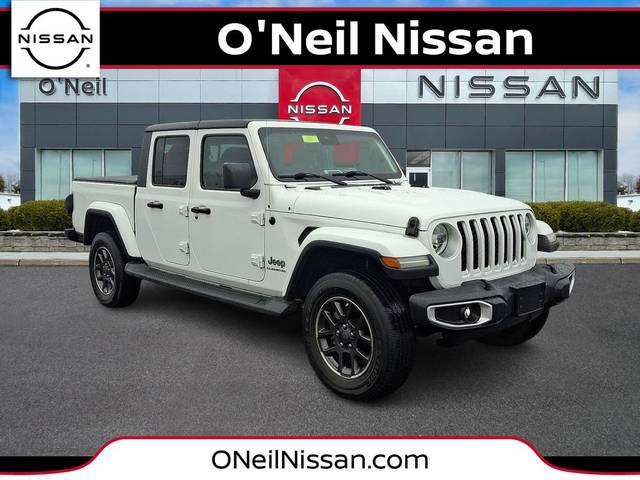 2020 Jeep Gladiator Overland 4WD photo