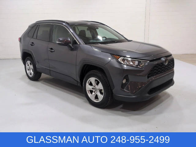 2019 Toyota RAV4 XLE AWD photo