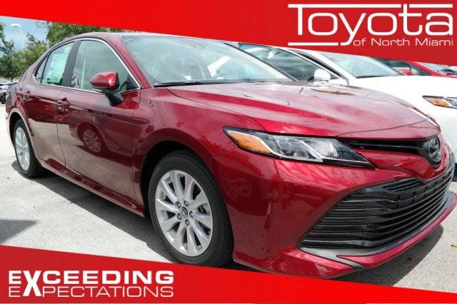 2019 Toyota Camry LE FWD photo