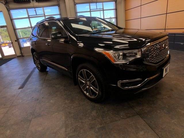 2019 GMC Acadia Denali AWD photo