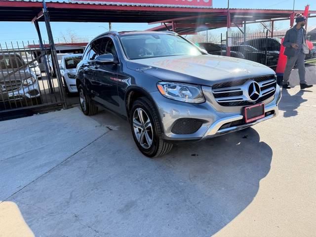 2019 Mercedes-Benz GLC-Class GLC 300 RWD photo