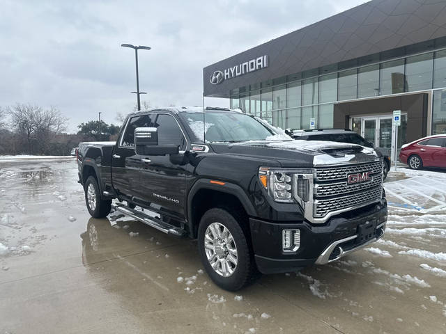 2020 GMC Sierra 2500HD Denali 4WD photo