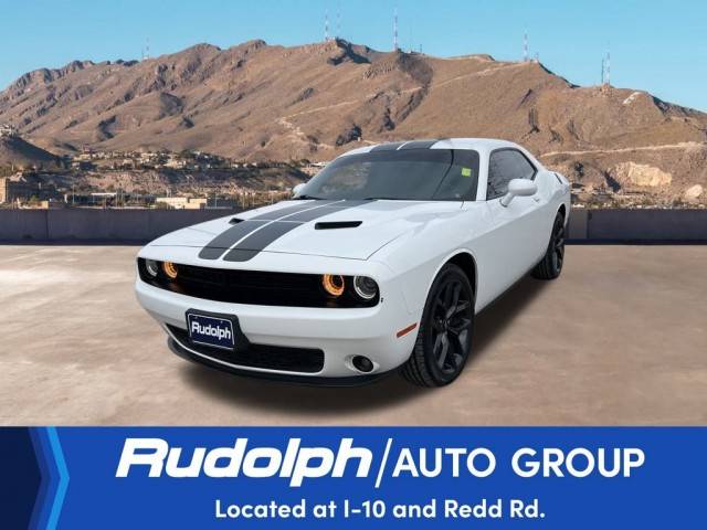 2019 Dodge Challenger SXT RWD photo