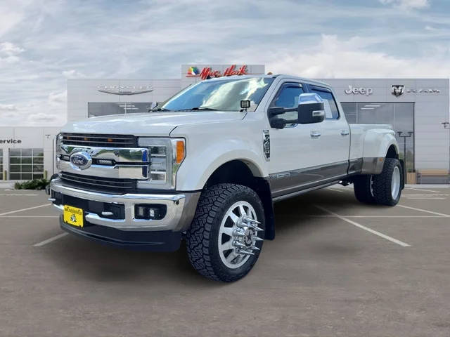 2019 Ford F-450 Super Duty King Ranch 4WD photo