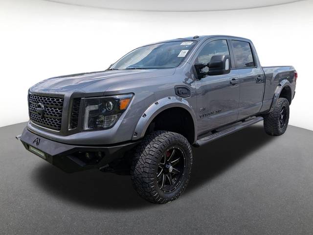 2019 Nissan Titan XD SV 4WD photo