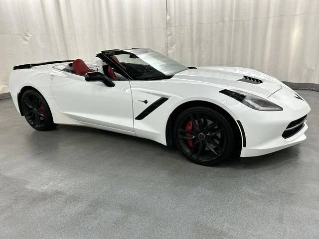2015 Chevrolet Corvette Z51 2LT RWD photo