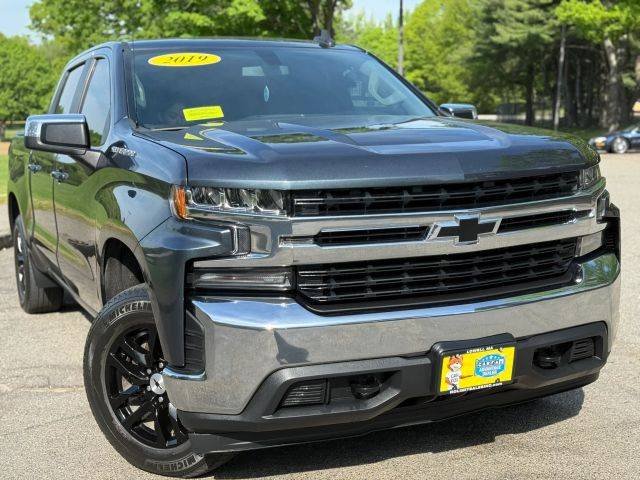 2019 Chevrolet Silverado 1500 LT 4WD photo