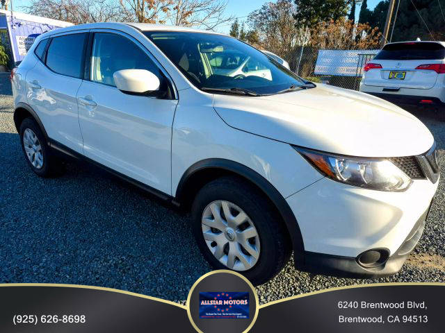 2019 Nissan Rogue Sport S FWD photo