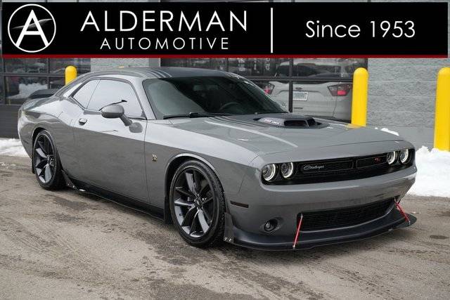 2019 Dodge Challenger R/T Scat Pack RWD photo