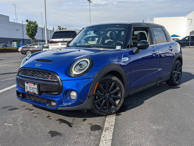 2019 MINI Hardtop 4 Door Cooper S FWD photo