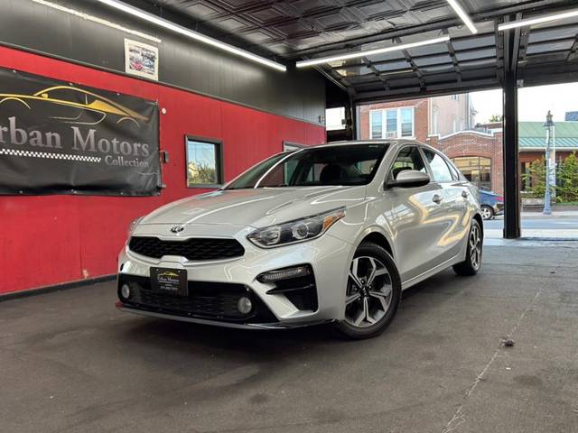 2019 Kia Forte LXS FWD photo