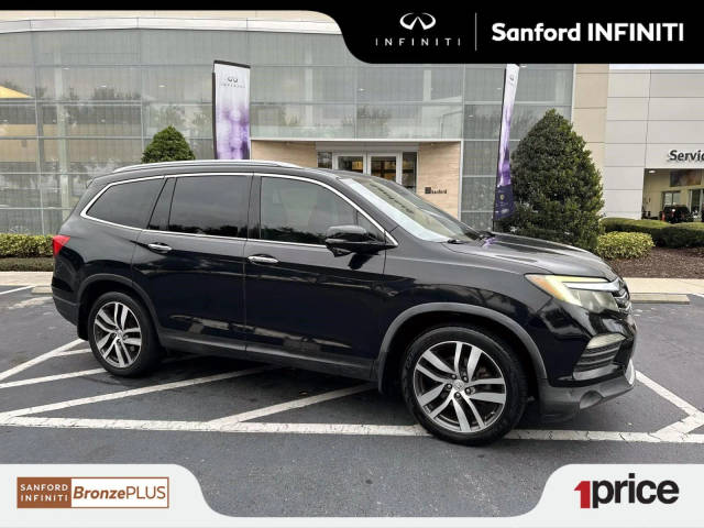 2016 Honda Pilot Touring FWD photo