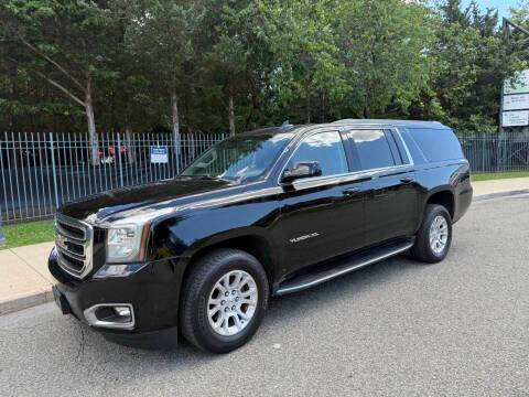 2018 GMC Yukon XL SLT 4WD photo