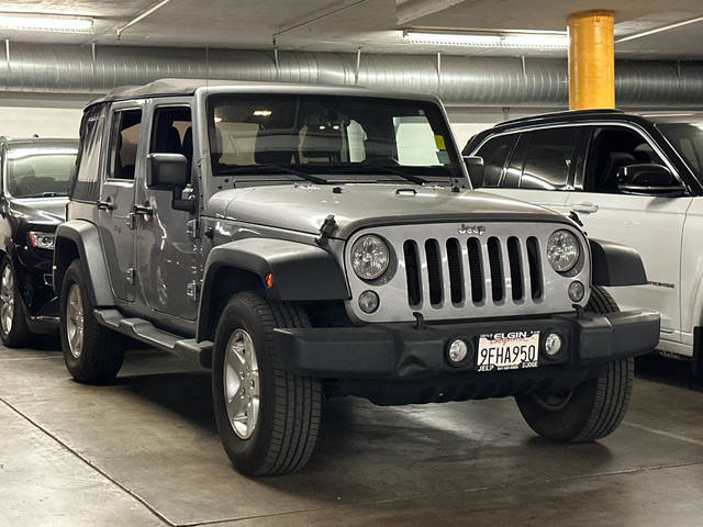 2015 Jeep Wrangler Unlimited Sport 4WD photo