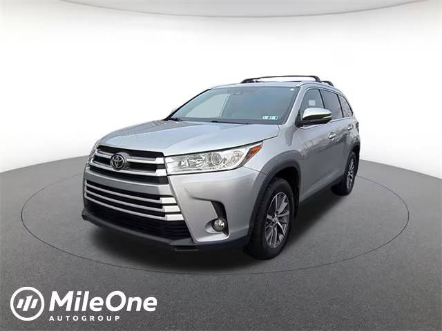 2019 Toyota Highlander XLE AWD photo