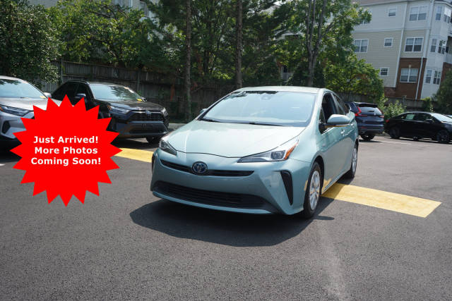 2019 Toyota Prius LE FWD photo