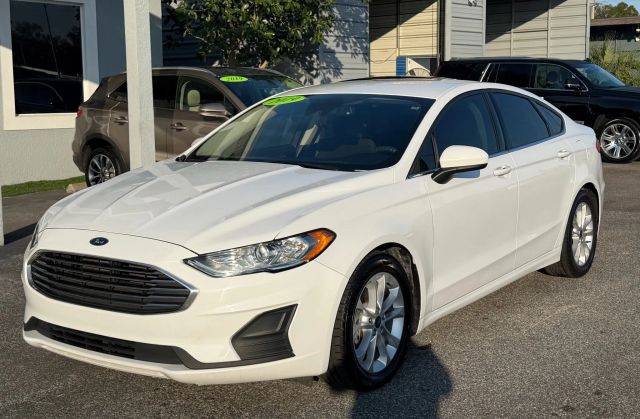 2019 Ford Fusion SE FWD photo