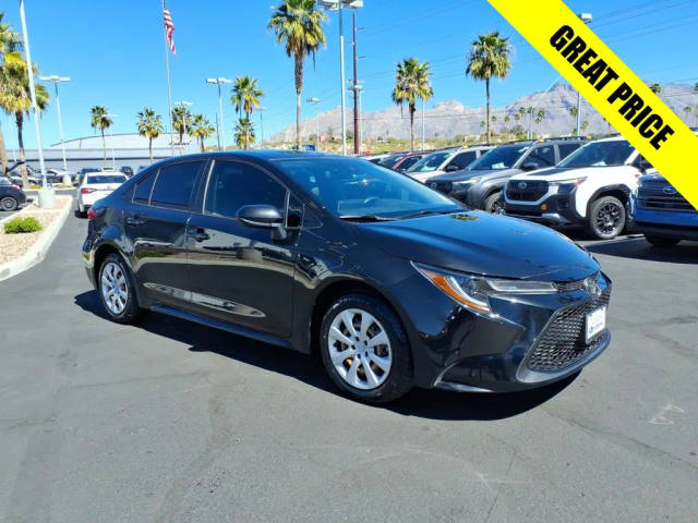 2020 Toyota Corolla LE FWD photo