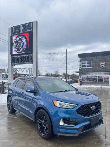 2019 Ford Edge ST AWD photo