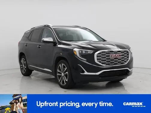 2020 GMC Terrain Denali FWD photo