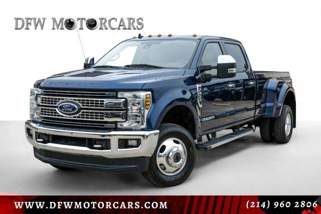2019 Ford F-350 Super Duty LARIAT 4WD photo