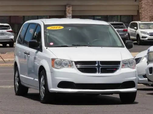 2019 Dodge Grand Caravan SE FWD photo
