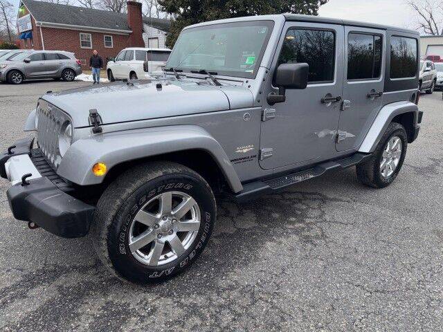 2015 Jeep Wrangler Unlimited Sahara 4WD photo