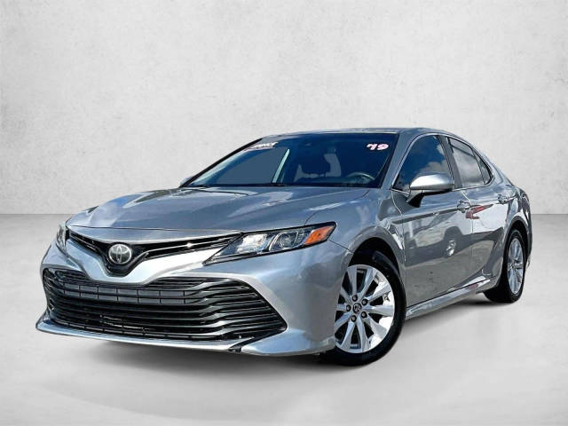 2019 Toyota Camry LE FWD photo