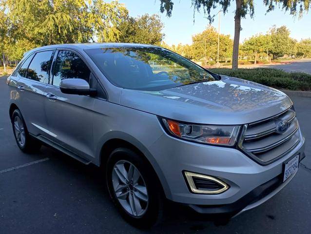 2018 Ford Edge SEL FWD photo