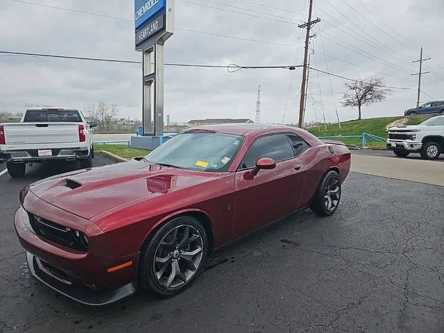 2019 Dodge Challenger R/T RWD photo