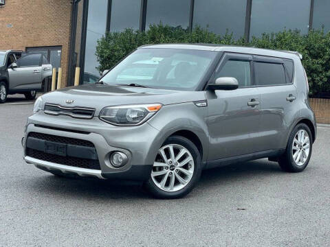 2018 Kia Soul + FWD photo