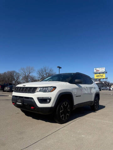 2019 Jeep Compass Trailhawk 4WD photo