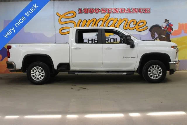 2020 Chevrolet Silverado 2500HD LT 4WD photo