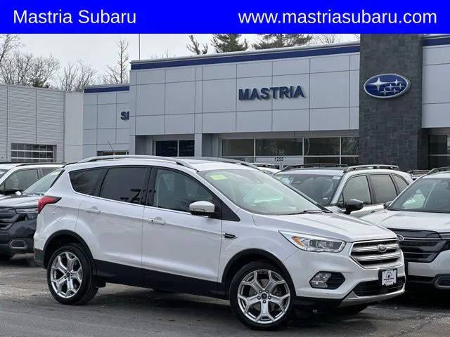 2019 Ford Escape Titanium 4WD photo