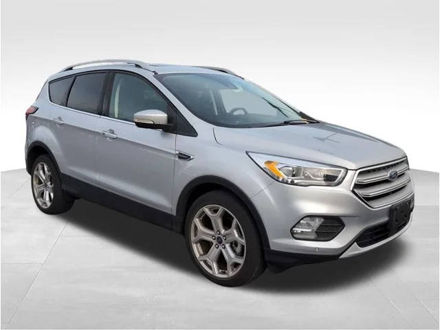2019 Ford Escape Titanium 4WD photo