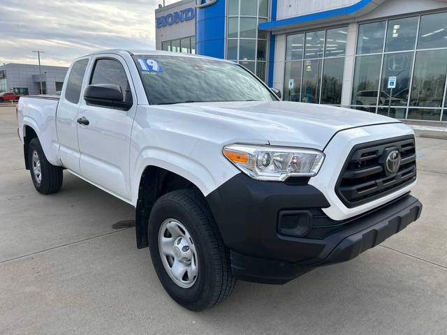 2019 Toyota Tacoma SR 4WD photo